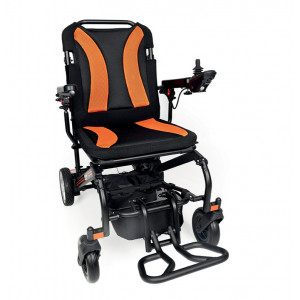 CM820 - Carrozzina elettrica Moretti Mobility 820