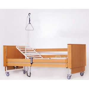 Letto da degenza elettrico a tre snodi elevabile con Trendelenburg con pannello  - Termigea LE3 Letto da degenza elettrico a tre snodi elevabile con Trendelenburg con pannello  - Termigea LE3