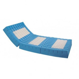 Materasso Polymulti 3 a 3 sezioni 90x200xh.17 con copertura Polymaille Materasso Polymulti 3 a 3 sezioni 90x200xh.17 con copertura Polymaille